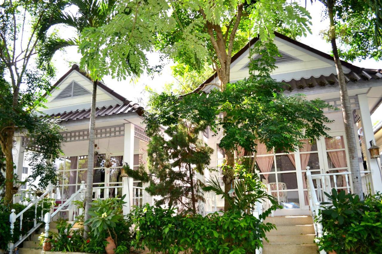 Prathana Garden Beach Resort Hua Hin Exterior foto