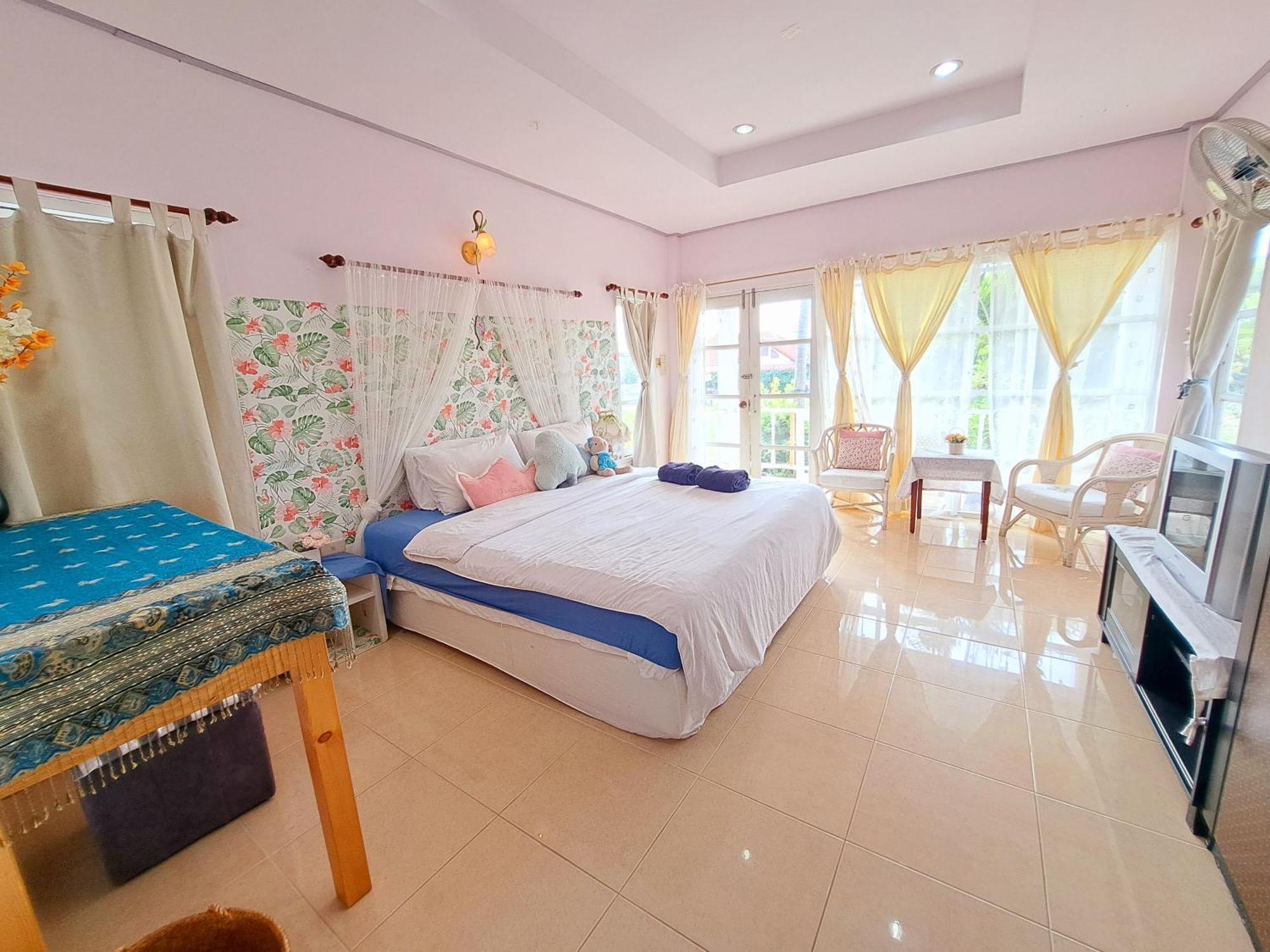 Prathana Garden Beach Resort Hua Hin Exterior foto