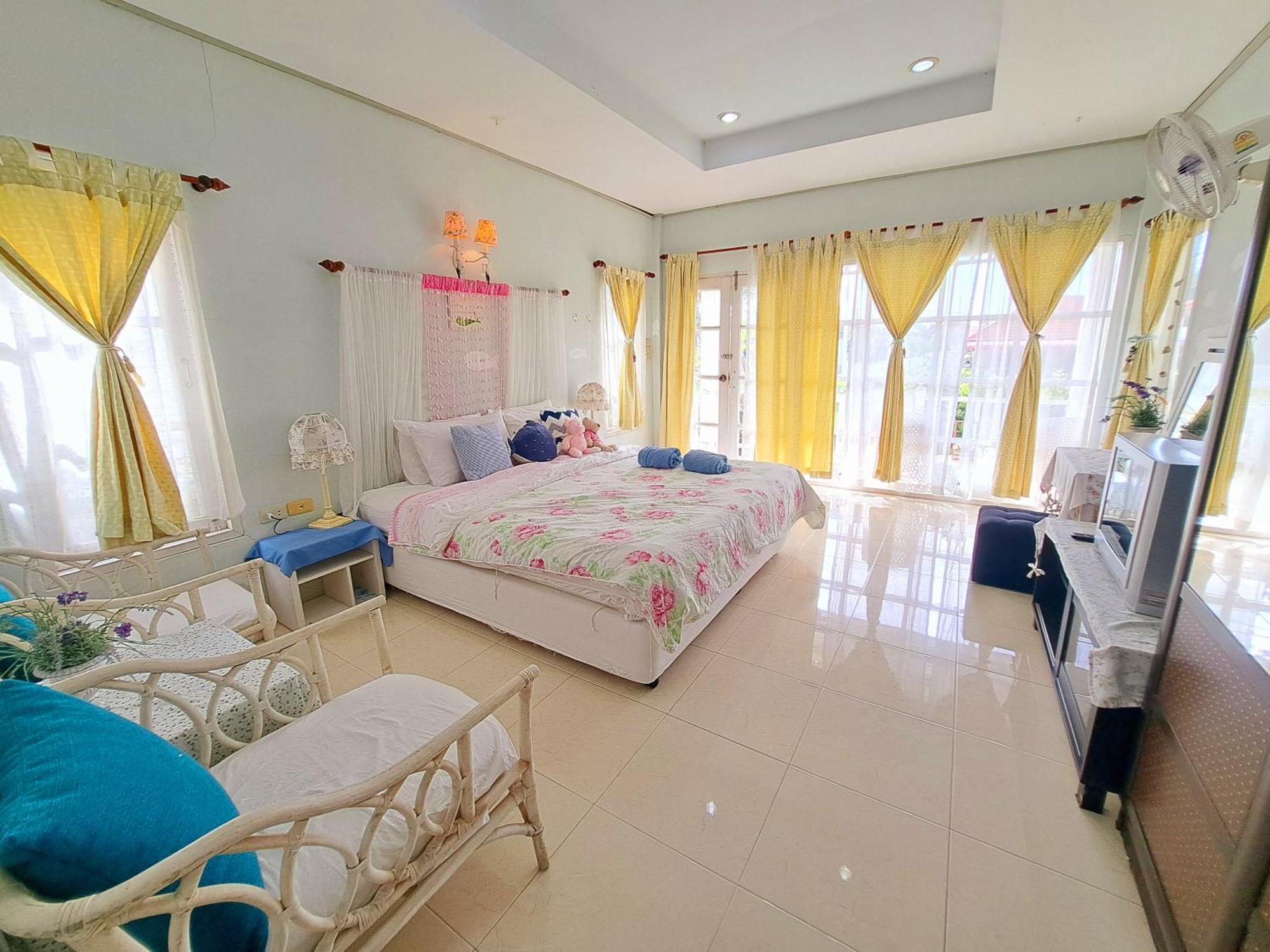 Prathana Garden Beach Resort Hua Hin Exterior foto